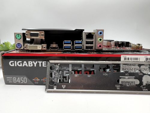 GIGABYTE B450M GAMING Alaplap
